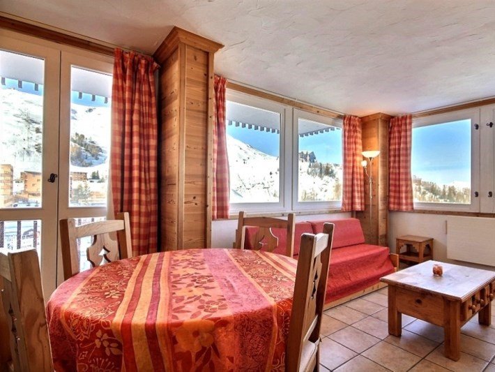 Apartment directly at a piste